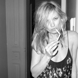 Kate Moss spends lots of money on e cigs