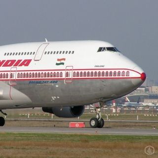 Air India welcomes e-cigs on planes which upsets the Health Ministry
